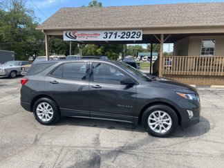 Used 2018 Chevrolet Equinox LS image 1