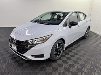New 2025 Nissan Versa SR w/ Trunk Package image 1