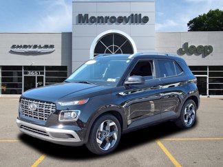 Used 2023 Hyundai Venue SEL image 1