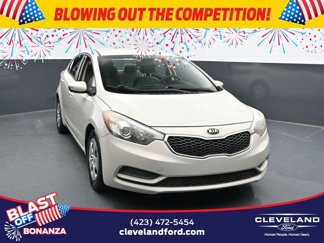 Used 2015 Kia Forte LX image 1