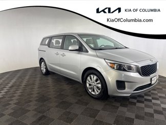 Used 2018 Kia Sedona L image 1