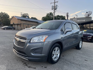 Used 2015 Chevrolet Trax LT w/ LT Sun and Sound Package image 1