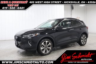 Used 2023 Ford Escape Platinum image 1