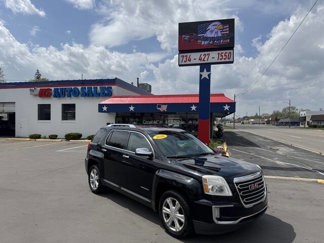 Used 2016 GMC Terrain SLT image 1