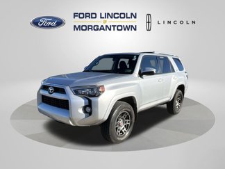 Used 2015 Toyota 4Runner SR5 image 1
