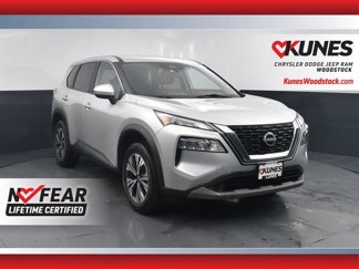 Used 2023 Nissan Rogue SV image 1