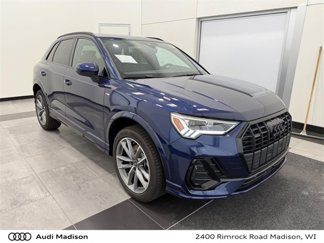 New 2025 Audi Q3 2.0T Premium image 1