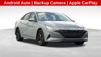 Used 2022 Hyundai Elantra SEL image 1