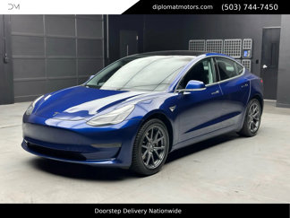 Used 2019 Tesla Model 3 Standard Range Plus image 1