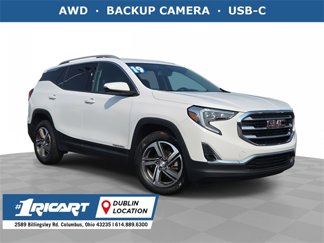 Used 2020 GMC Terrain SLT image 1