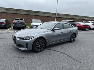 Used 2023 BMW i4 eDrive40 image 1
