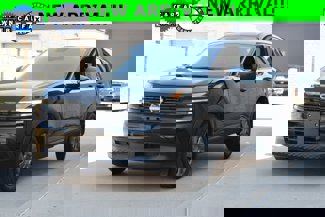 Used 2025 Nissan Kicks S image 1