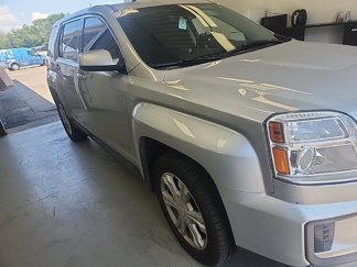 Used 2017 GMC Terrain SLE image 1
