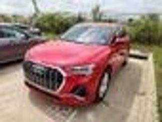 Used 2023 Audi Q3 2.0T Premium w/ 19" Wheel Package image 1
