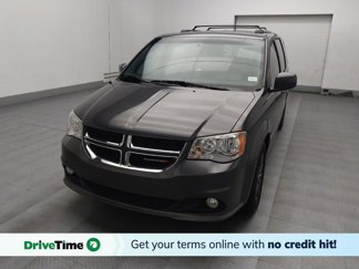 Used 2017 Dodge Grand Caravan SXT image 1