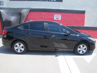 Used 2017 Chevrolet Cruze LS image 1