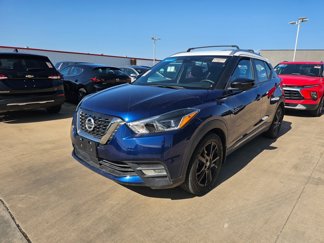 Used 2020 Nissan Kicks SR w/ Exterior Package image 1