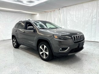 Used 2019 Jeep Cherokee Limited image 1