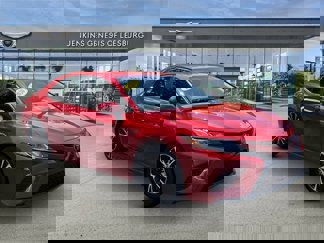 Used 2020 Toyota Camry image 1