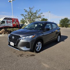 Used 2025 Nissan Kicks Play S image 1