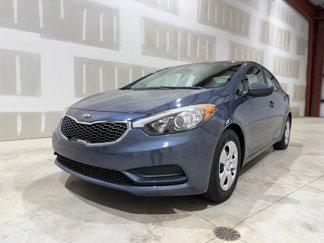 Used 2016 Kia Forte LX image 1