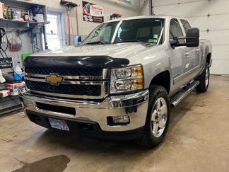 Used 2014 Chevrolet Silverado 2500 LTZ w/ LTZ Plus Package image 1