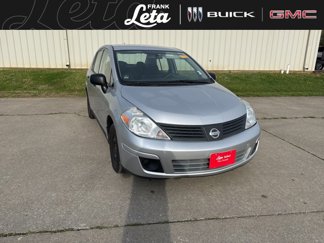 Used 2011 Nissan Versa Sedan image 1