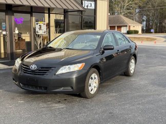 Used 2009 Toyota Camry LE image 1