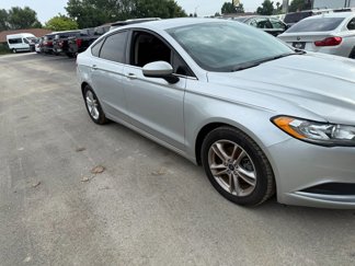 Used 2018 Ford Fusion SE w/ Fusion SE Technology Package image 1