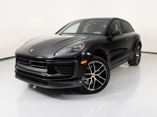 Certified 2025 Porsche Macan image 1