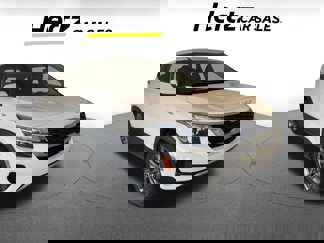 Used 2023 Kia Seltos LX image 1