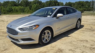 Used 2018 Ford Fusion SE image 1