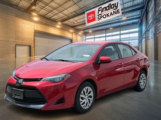 Certified 2018 Toyota Corolla LE image 1