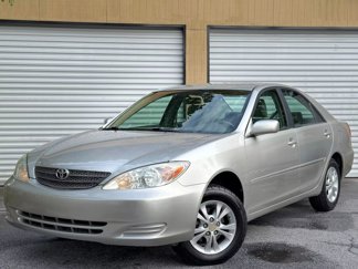 Used 2004 Toyota Camry LE image 1