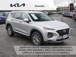 Used 2019 Hyundai Santa Fe SE image 1