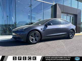 Used 2022 Tesla Model 3 Long Range image 1