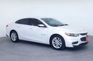 Used 2017 Chevrolet Malibu LT image 1