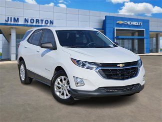 Used 2020 Chevrolet Equinox LS w/ LS Convenience Package image 1