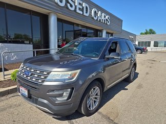 Used 2016 Ford Explorer XLT w/ Equipment Group 202A image 1
