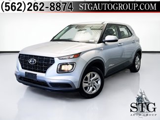 Used 2021 Hyundai Venue SE image 1