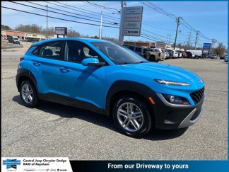 Used 2022 Hyundai Kona SE image 1