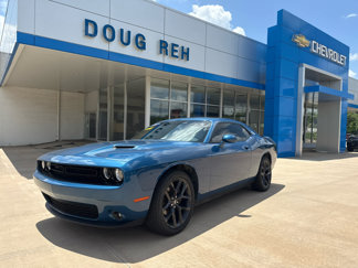 Used 2020 Dodge Challenger SXT w/ Blacktop Package image 1