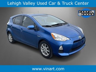 Used 2013 Toyota Prius C Three image 1