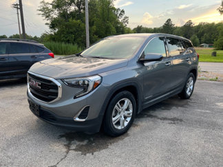 Used 2020 GMC Terrain SLE image 1