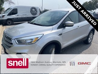 Used 2017 Ford Escape SE image 1