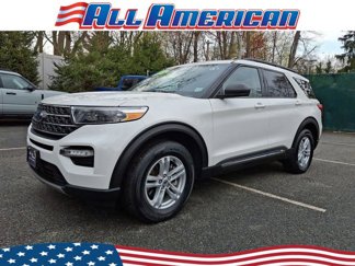Certified 2022 Ford Explorer XLT w/ Equipment Group 202A image 1