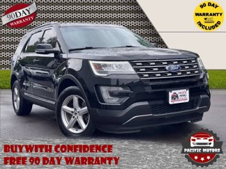 Used 2017 Ford Explorer XLT image 1