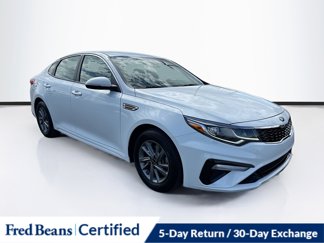 Used 2020 Kia Optima LX image 1