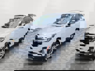 Used 2023 Chevrolet Equinox LT image 1