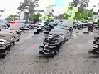 Used 2017 Honda CR-V EX image 1